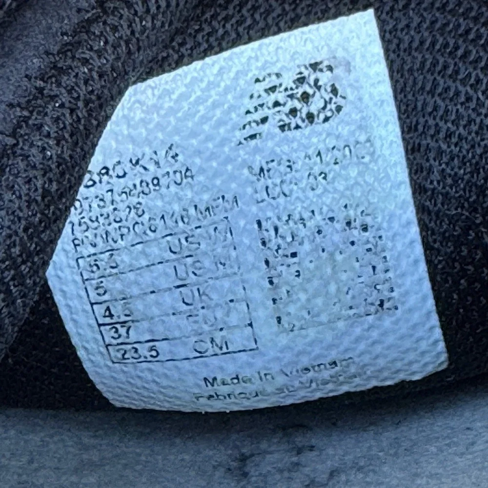 Size W6.5/M5 - New Balance Unisex FF X 880 V14‎ W880K14 Black Running Shoes
